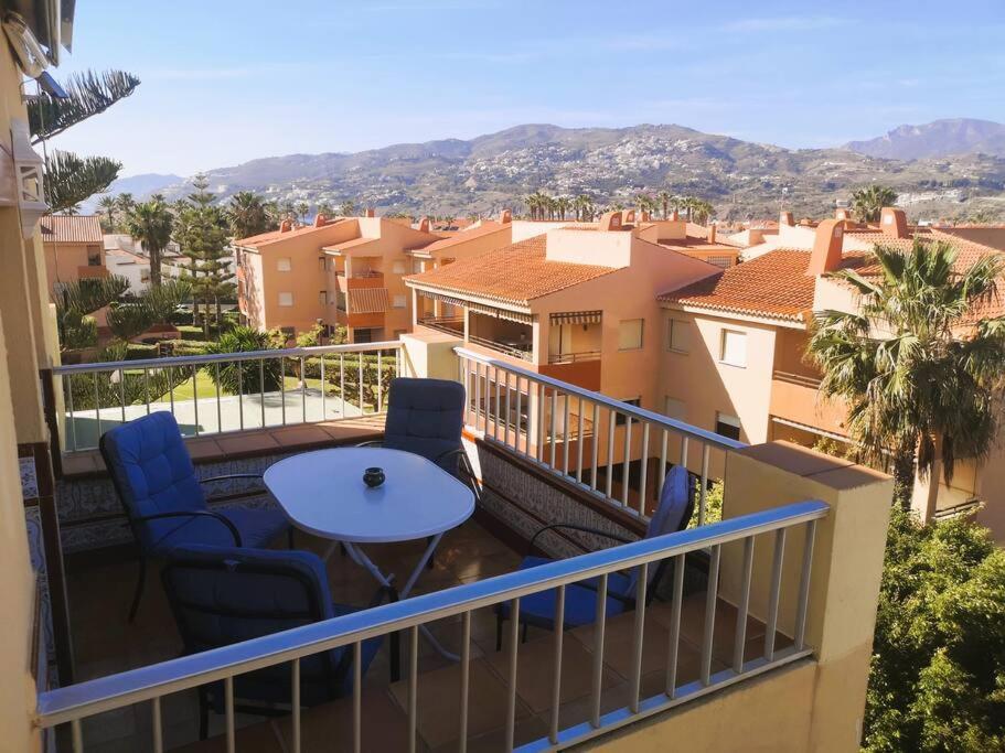 Apartamento Con La Playa A 200 Metros Granada Bagian luar foto